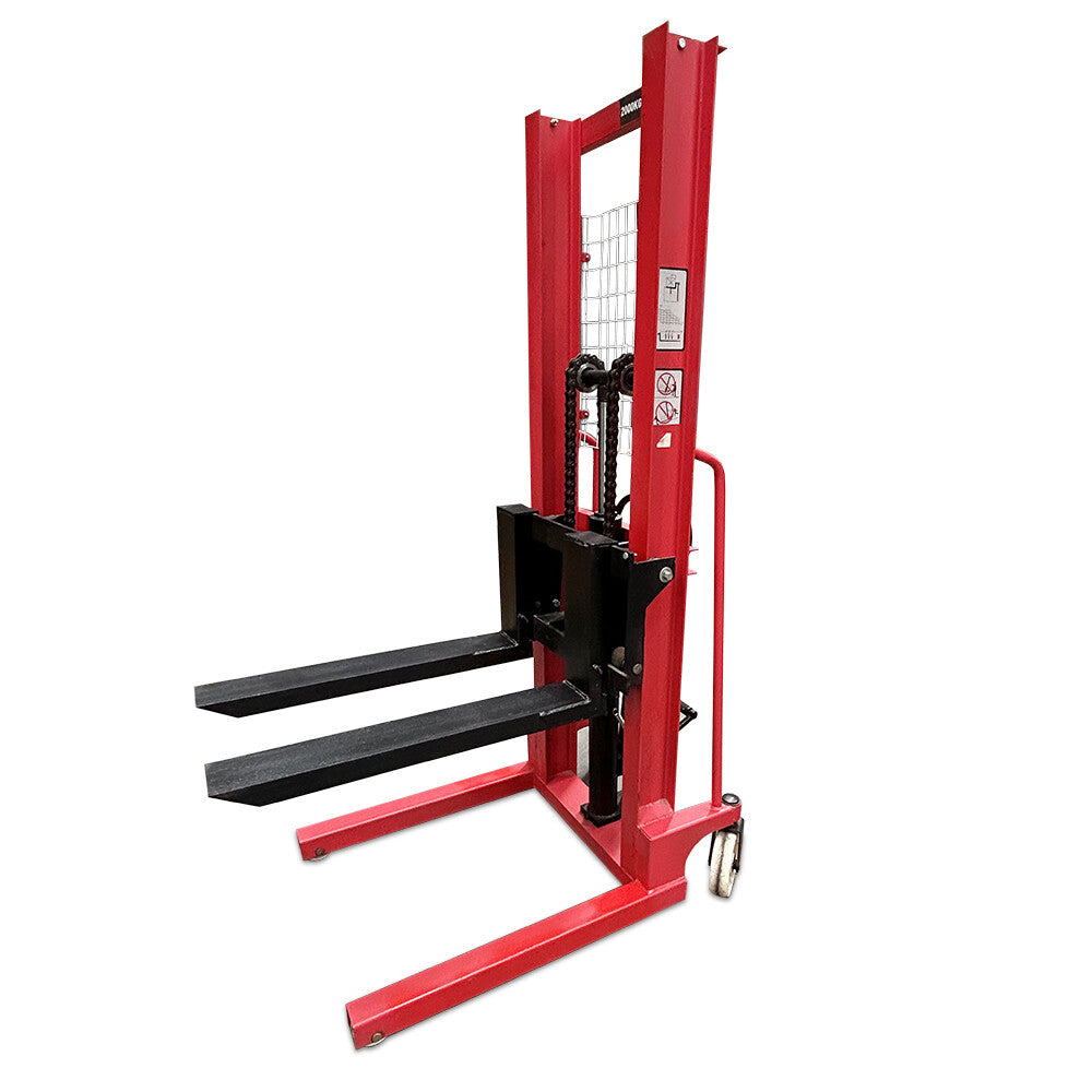 Manual hydraulic stacker lift truck with a 2000kg capacity and 1.6m lifting height, ideal for warehouse and industrial lifting tasks.