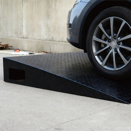 heavy duty metal vehicle ramp with 6000kg load capacity for cars SUVs trailers and workshop use